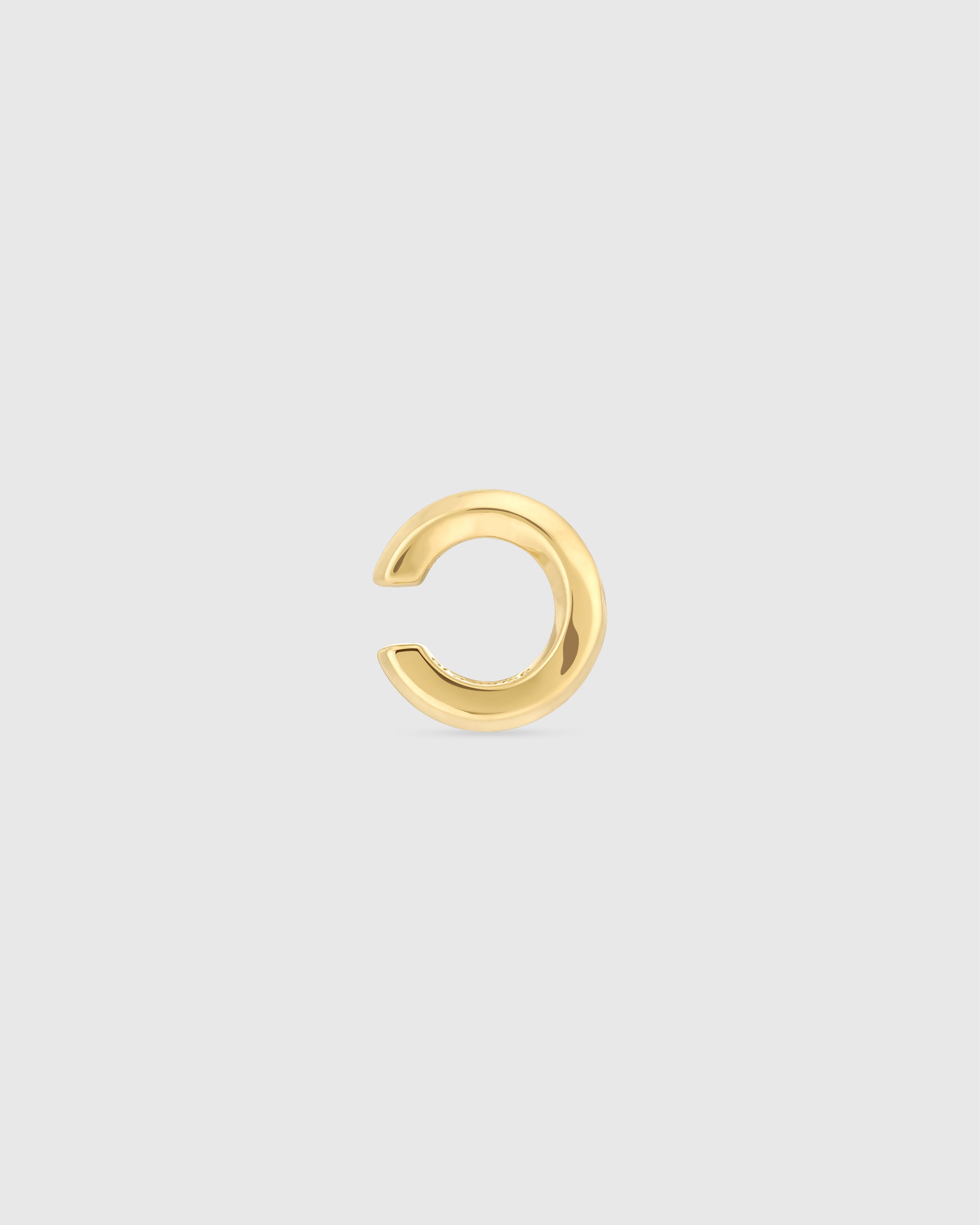 Penta Möbius ear cuff in 18k yellow gold vermeil